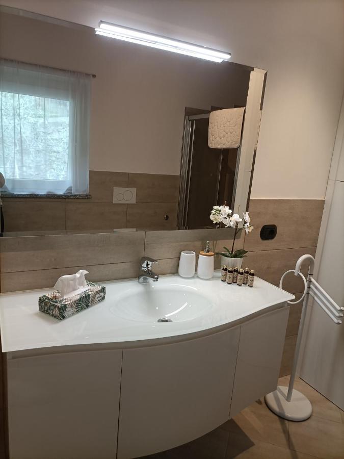 Casa Olive 2 Villa Oliveto Lario Eksteriør bilde